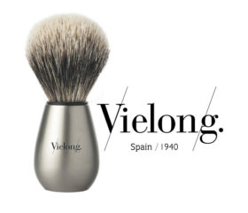 Catálogo Productos Vielong. Diseñamos y fabricamos elementos exclusivos para el afeitado masculino, entre ellos brochas y maquinillas de afeitar, soportes y cepillos.